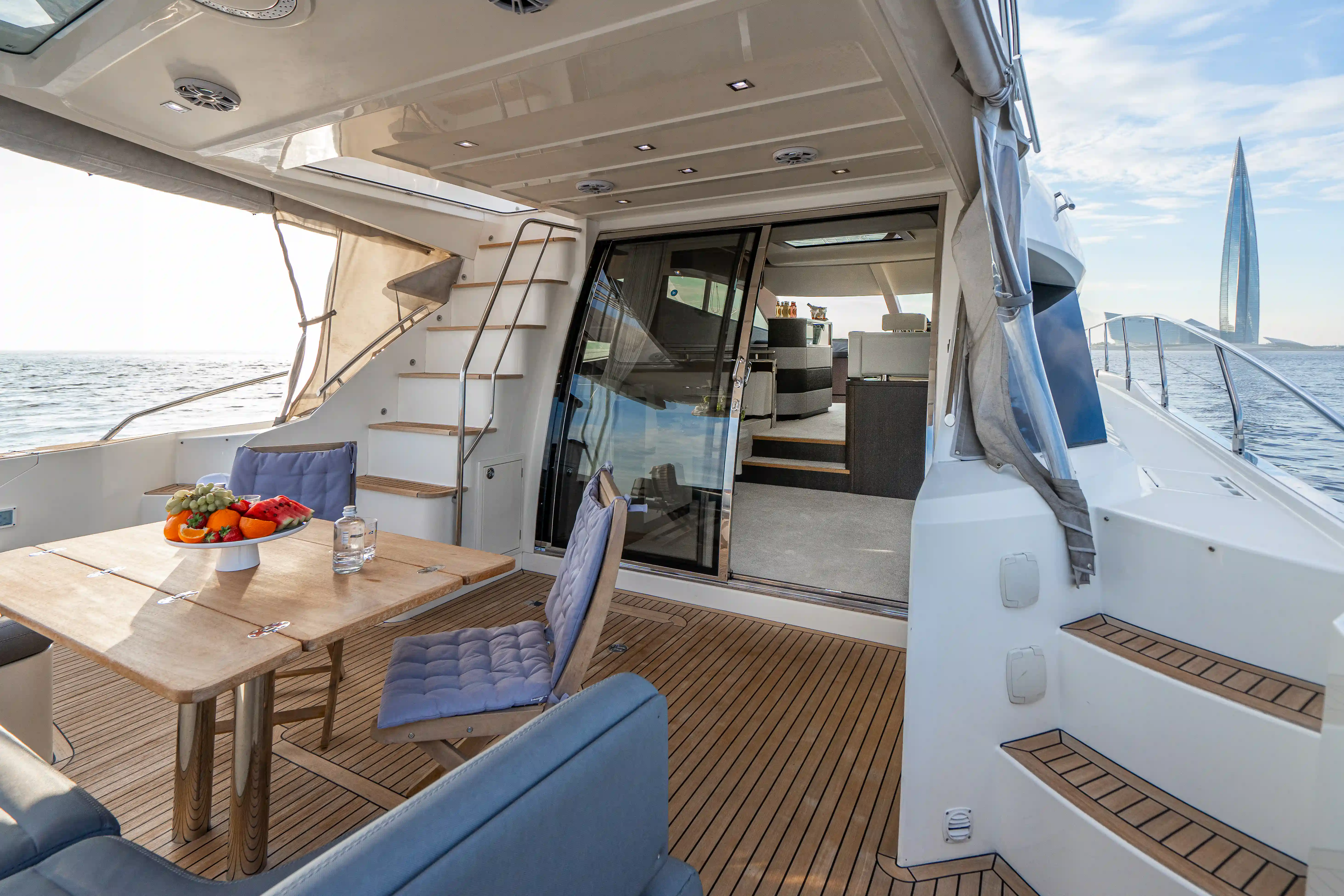Яхта  «Galeon 640» image- 11